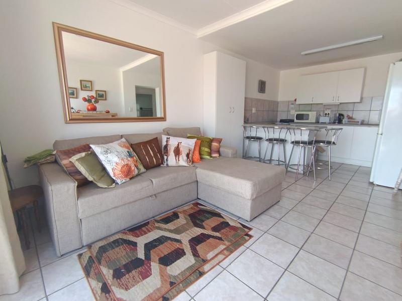 2 Bedroom Property for Sale in Hartenbos Central Western Cape